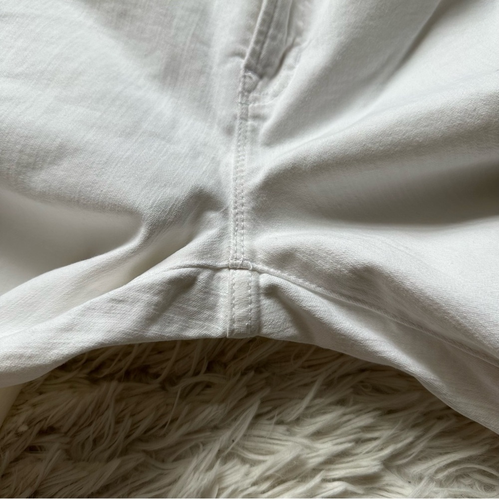 Jcrew 9" Toothpick Jean White New With Tags Size 29 and 31 Available - Picture 9 of 12